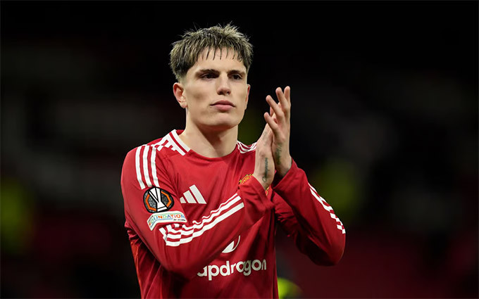 cang-alejandro-balde-chi-dong-y-den-mu-neu-anh-duoc-nhan-luong-cao-nhat-pl