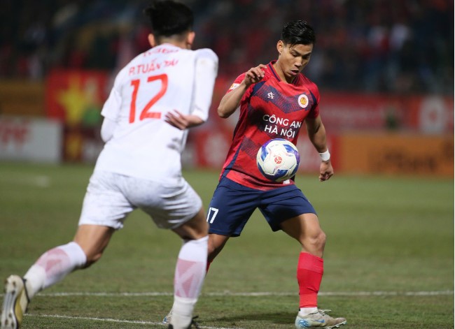 ngoi-sao-gia-9-ty-roi-cahn-dau-quan-cho-dai-gia-moi-nhan-lot-tay-hau-hinh