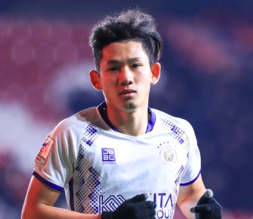 tinh-canh-dang-bao-dong-cua-hai-long-o-clb-ha-noi-hien-tai