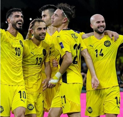 nhu-tro-he-7-cau-thu-nhap-tich-kien-nguoc-fam-doi-phai-boi-thuong-thiet-hai