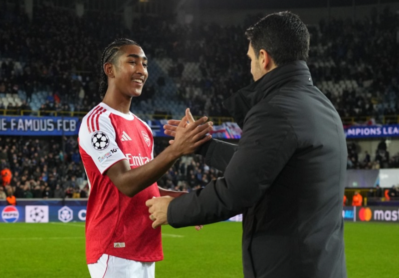 hanh-trinh-6-nam-dang-nho-cua-mikel-arteta-trong-mau-ao-everton