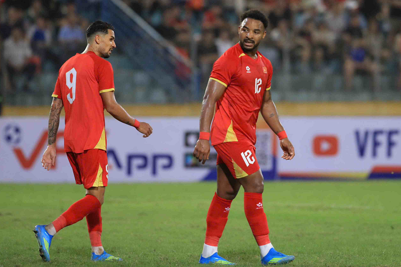 truyen-thong-brazil-ca-ngoi-xuan-son-sau-cot-moc-100-ban